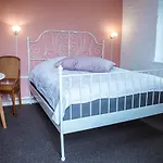 Lindegaarden Kollund Bed & Breakfast
