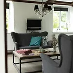 Lindegaarden Kollund Bed & Breakfast 3*