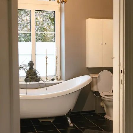 Lindegaarden Kollund 3* Krusa