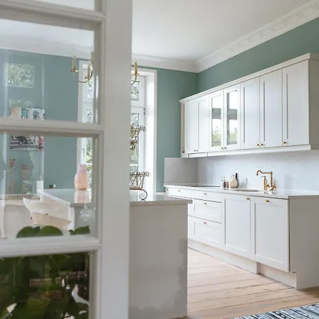 Bed & Breakfast Lindegaarden Kollund Krusa