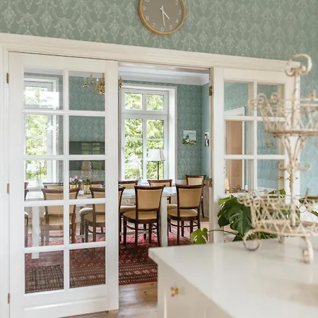 Lindegaarden Kollund Bed & Breakfast Kruså